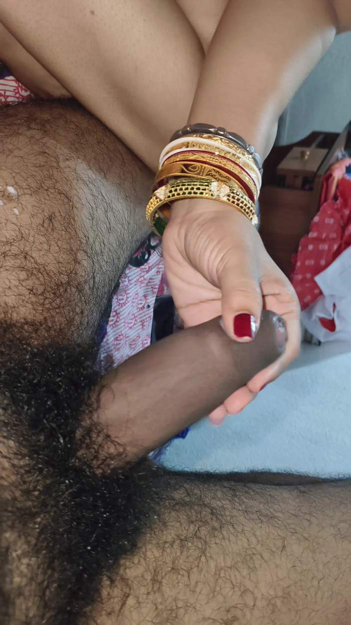 Playboy rahul: Bini desi Meminta Menjadi Pelacur Dan Berkongkek dengan Pelanggan