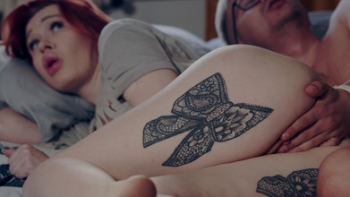 Toma Mur: Step Stepmom Shares Bed with Step Stepson - Naughty Nighttime Fun!