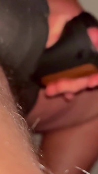 Buổi bơm ồn ào