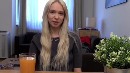 Watch Dirty Movies: La studentessa sexy ha bisogno di soldi- intervista