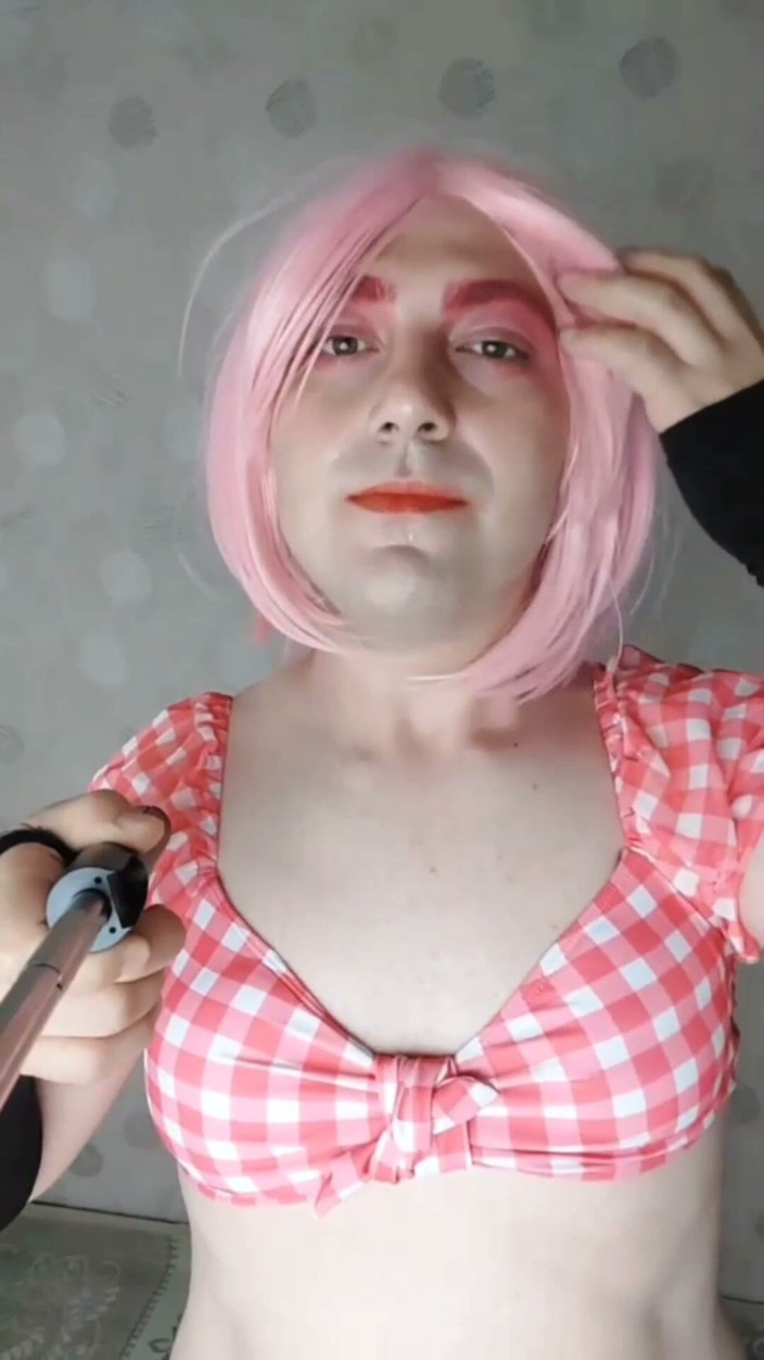 Kitty_Cross: Pinky White Femboy in Bikini with Big Butt