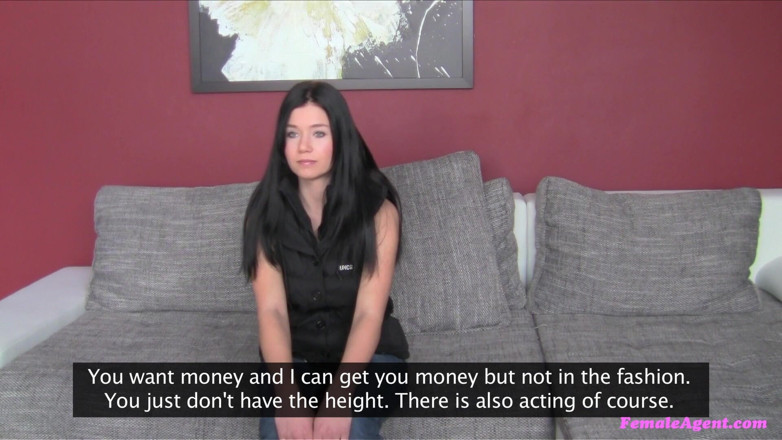 Female Agent: Agente feminina - Celine Noiret treina inexperiente Ondinne Dake em um...