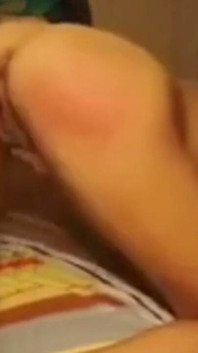Alleen thuis met stiefzus met een dosis sperma