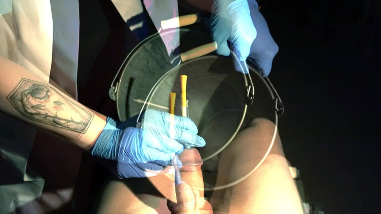 Sadic Sadie: POV 환자. 카테터 소리 및 배치