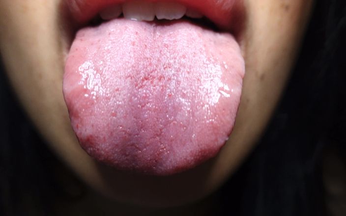 Asmr_mouth: Sensueel heet sexy lenslikken