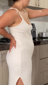 My Stepmom Wants Hardcore Sex in the Kitchen
