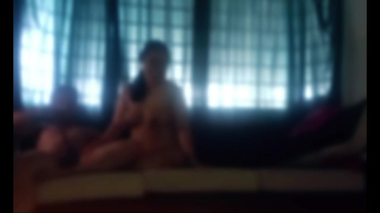 Aaron Sins: Sousedova sexy manželka zachází