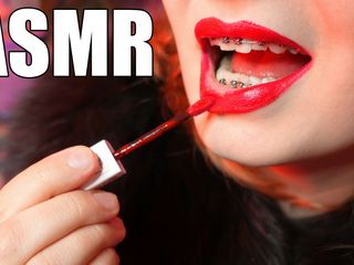 Arya Grander: 빨간 립스틱 페티쉬와 퍼