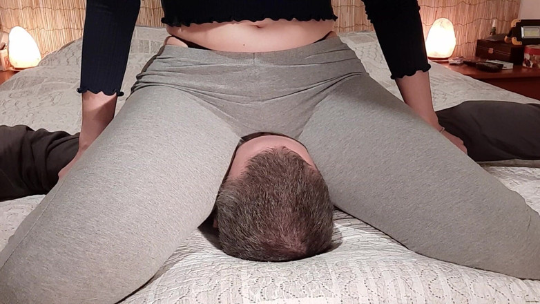 goddess82: Bist du bereit, unter meiner nassen muschi smoth** zu sein?