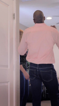 Blonde Cougar Gets Her Fat Ass Clapped by Ripped BBC Real Estate Agent