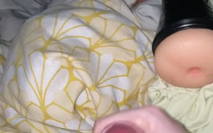 Gainercubb: Can’t Stop Wanking