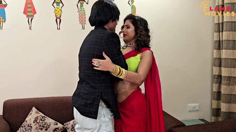 DesiHeat Studio: Desi Bhsbhi Seks z Devar Desi Bhabhi Ki Chut