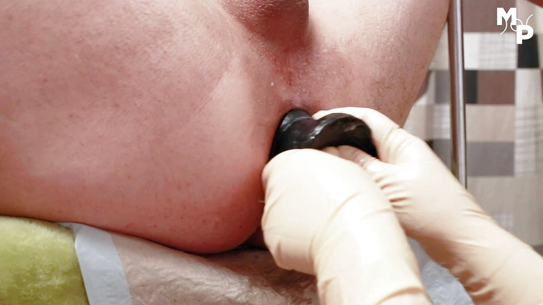 Schwester Sandra: Anale behandeling op de gyn-stoel