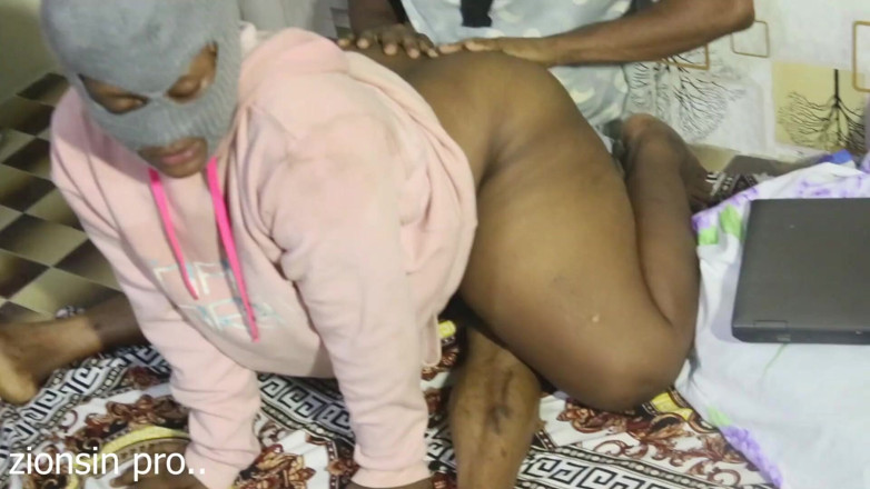 Zion: Yahoo Boy Tempted by Big Ass New Neighbour