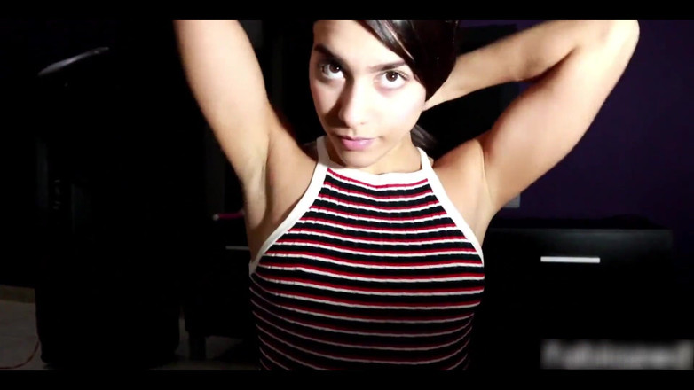 Fablazed: 피트니스 인플루언서 모델 Fablazed와 함께하는 마누라를 속이는 여행자