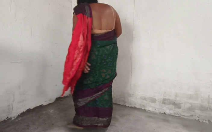 Indian IFS: My Stepson Got Seduced While I Am Changing