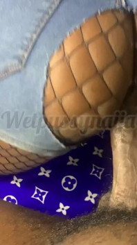 Wetpussynaija可以承受大鸡巴