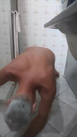 Ladysilvas: Nahá Ladysilva předvádí svůj opálený zadek se Sexy Markem