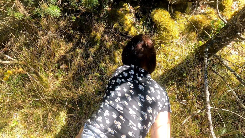 Alice Drake: Fucking with a Dildo Outdoors
