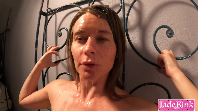 Jade Kink: Брудна неохайна сексуальна дівчина просочена спермою