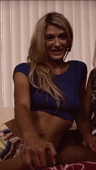 Blond MILFs in Lesbo Fun