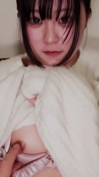 Asian Angel 25070