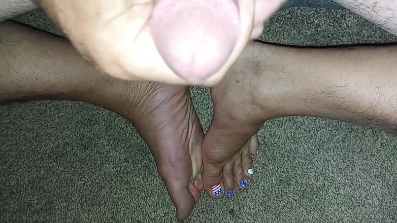 Midsouth Foot Fetish: auf der couch während ich meine sohlen vorzeige