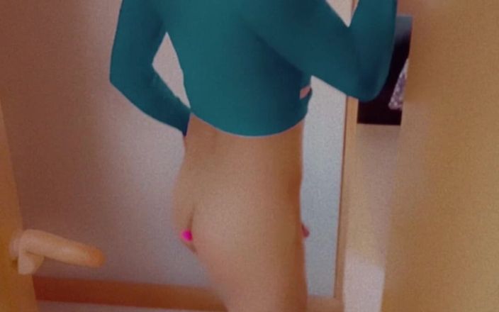 Sissy Slut Brianna: Moje svěží, v mém zadku mi to dává tolik potěšení, že...