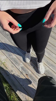 PAWG Göl Izleme Noktasında Edepsizleşiyor - Yakalanmak Sikinde Değil!