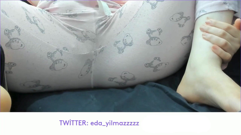 bigass_sexy_bigboobs: Pajama Masturbate- Rubbing Pussy with Pajama
