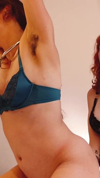 Mila má svázaný orgasmus