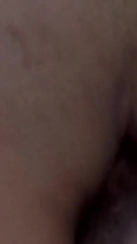 Zralý zadek MILFky roztažený doširoka s kapajícím creampie