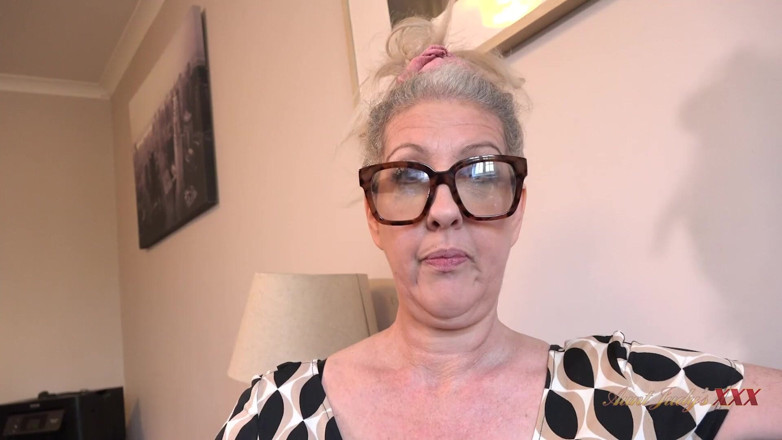 Aunt Judy's XXX: AuntJudysXXX - Vaše zralá učitelka paní Maggie pro vás má speciální...