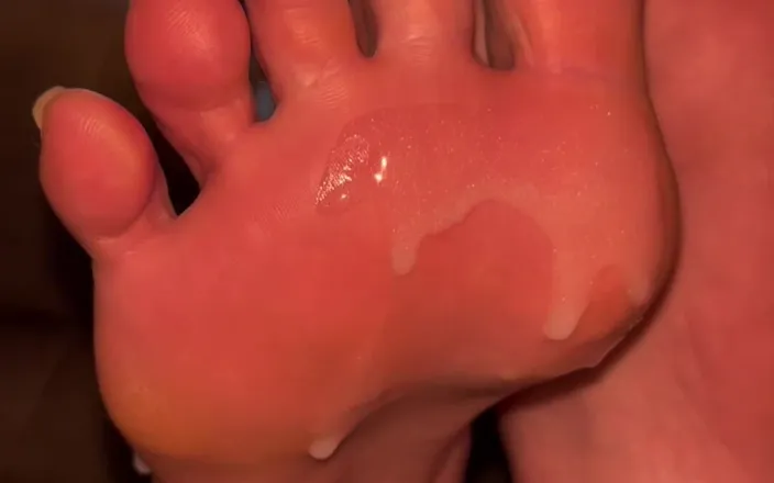 footivities: Virgin Cuck CEI Foot Humiliation