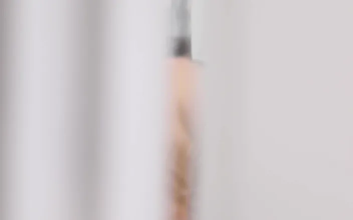 Countess diamond: Roommate Submissive - Watching Me in the Shower