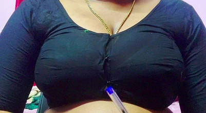 Desi Mohini: Wanita matang bogel India