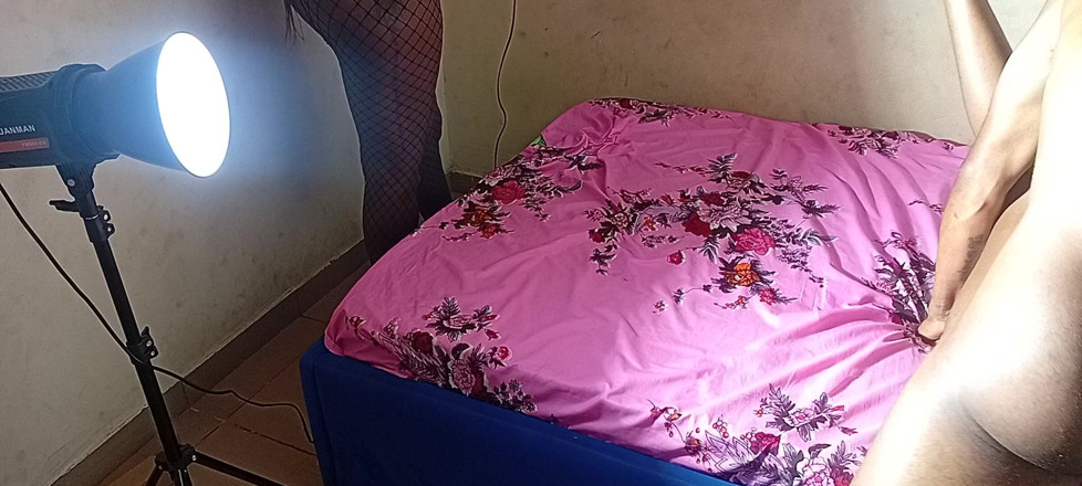 Prettypussy102: Hinter den kulissen