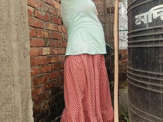 Bengali Couple studio: पड़ोसी भाभी की चुदाई - बंगाली रोमांटिक जोड़े का सेक्स