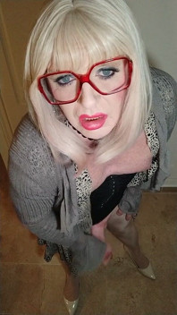 Secret Secretary Emms