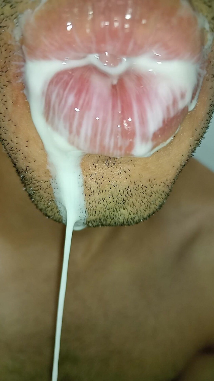 Rey rey: Ich liebe sperma in meinen mund, die zunge, lange zunge,...