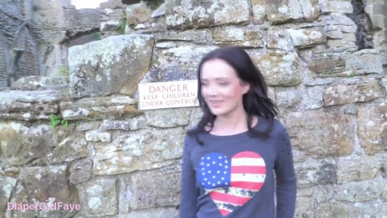 Her Kink UK: Easby Abbey
