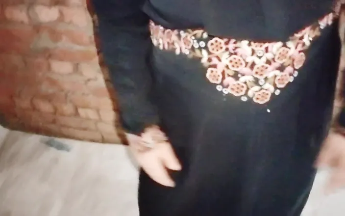 Ahmed and Samah: POV Arab