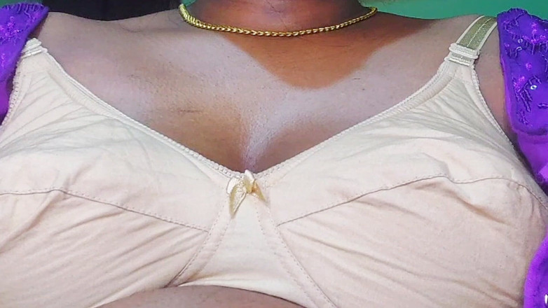 Desi Mohini: L’ami de mon mari m’a baisée à la maison