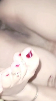 Fată desi de 18 ani orgasm dur futând sex indian