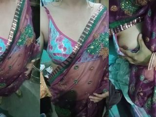 Gaurisissy: 인도 게이 크로스드레서 Gaurisissy 그녀의 전신을 보여주고 분홍색 사리에 그녀의 큰 젖탱이를 누르고 놀고