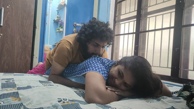 Vaigavarun45: Hot Slut Wife Sex While Dirty Talk About Threesome and...