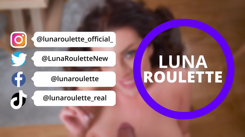 Luna Roulette: Il figliastro ha sorpreso la sua matrigna a masturbarsi poi...