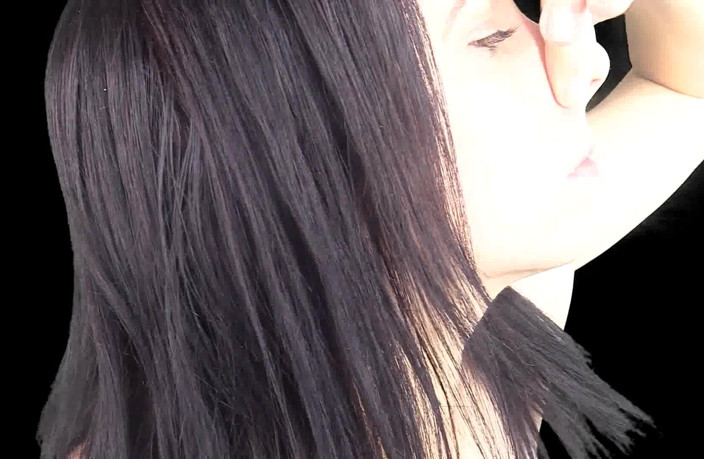 Quinn brooks: Cum to My Nose Pinching-wmv