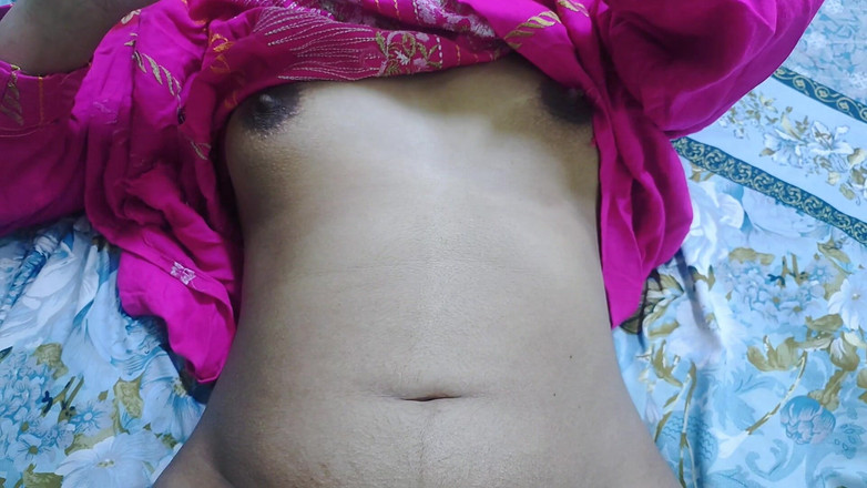 Sairaxsaim: (Hintli) Güzel üvey kız kardeşim beni şaşırttı