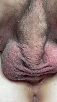 Close-up strak poesje neuken, pulserende creampie en druipend sperma